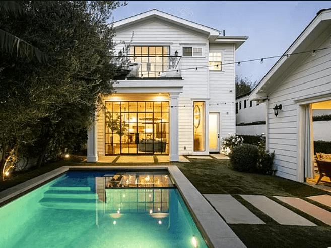 Margot Robbie, Los Angeles'taki evini 3.4 milyon dolara sattı