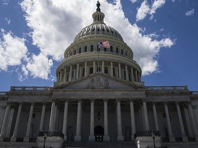 ABD Senatosu 1 trilyon dolarlık altyapı paketini onayladı