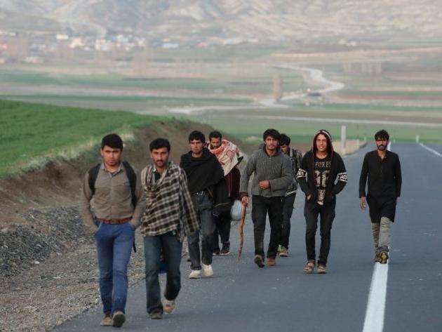 AB'ye yasadışı yollardan giren Suriyeli ve Afganların sayısı arttı