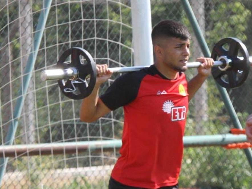 Eskişehirsporlu genç oyuncu kazada yaralandı, arkadaşı hayatını kaybetti