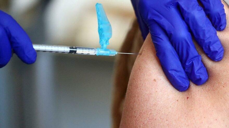 DSÖ: Güçlendirici aşı dozlarına şu an ihtiyaç yok