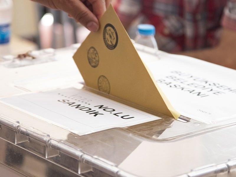 Seçim anketi: İki kişiden biri oy tercihini değiştiriyor, İYİ Parti yükselişte