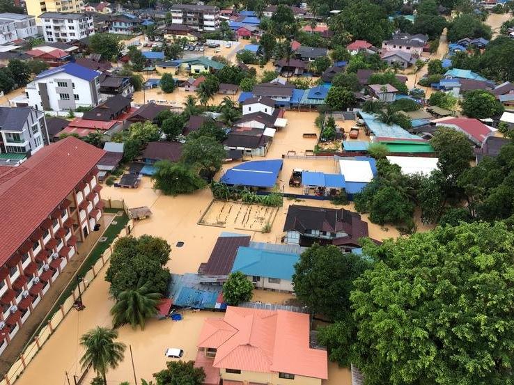 Malezya'da sel felaketi: 4 ölü, 2 kayıp