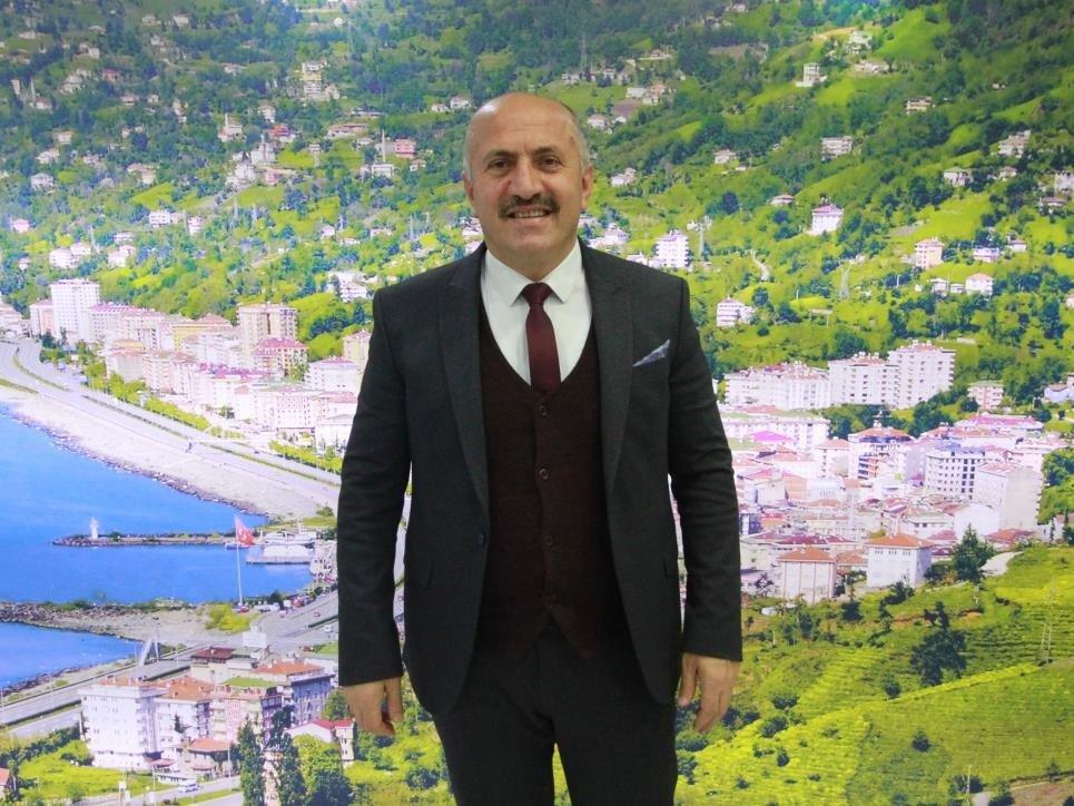 MHP'li belediye başkanı, ağabeyini önce imar müdürü sonra yardımcısı yaptı