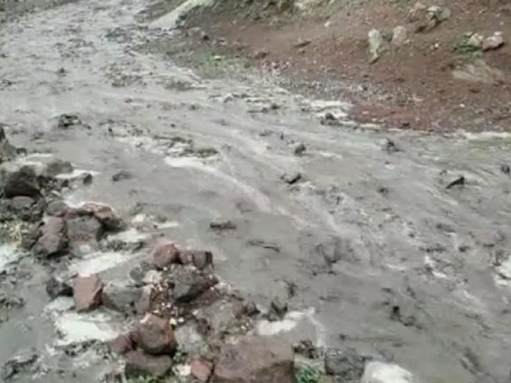 Ağrı Dağı eteğindeki köylerde sel meydana geldi