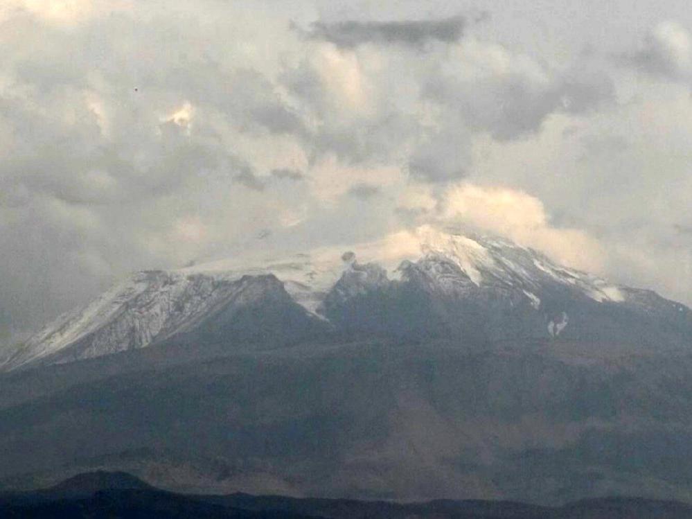 Ağustosta kar yağdı - Sözcü