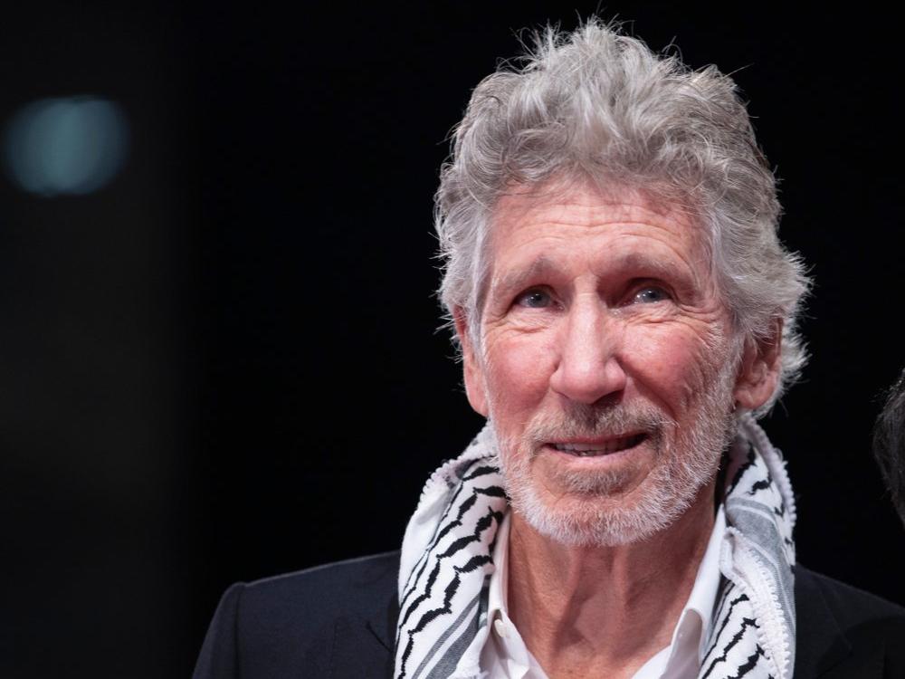 Roger Waters, 77 yaşında beşinci kez nişanlandı