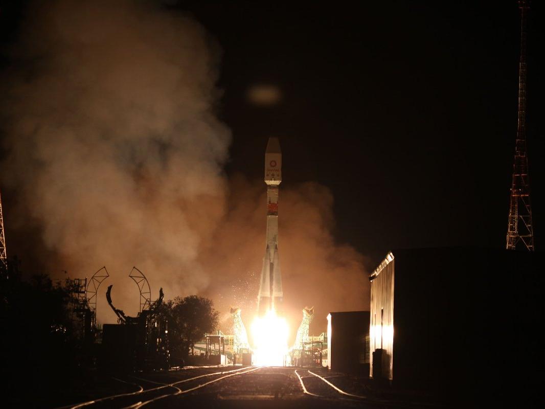 Rusya, OneWeb'in 34 uydusunu ateşledi