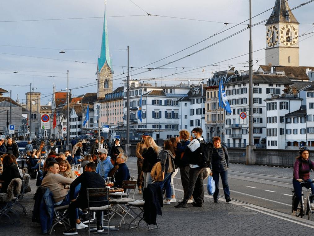 İsviçre'deki vaka artışı, dördüncü dalga için alarm veriyor 