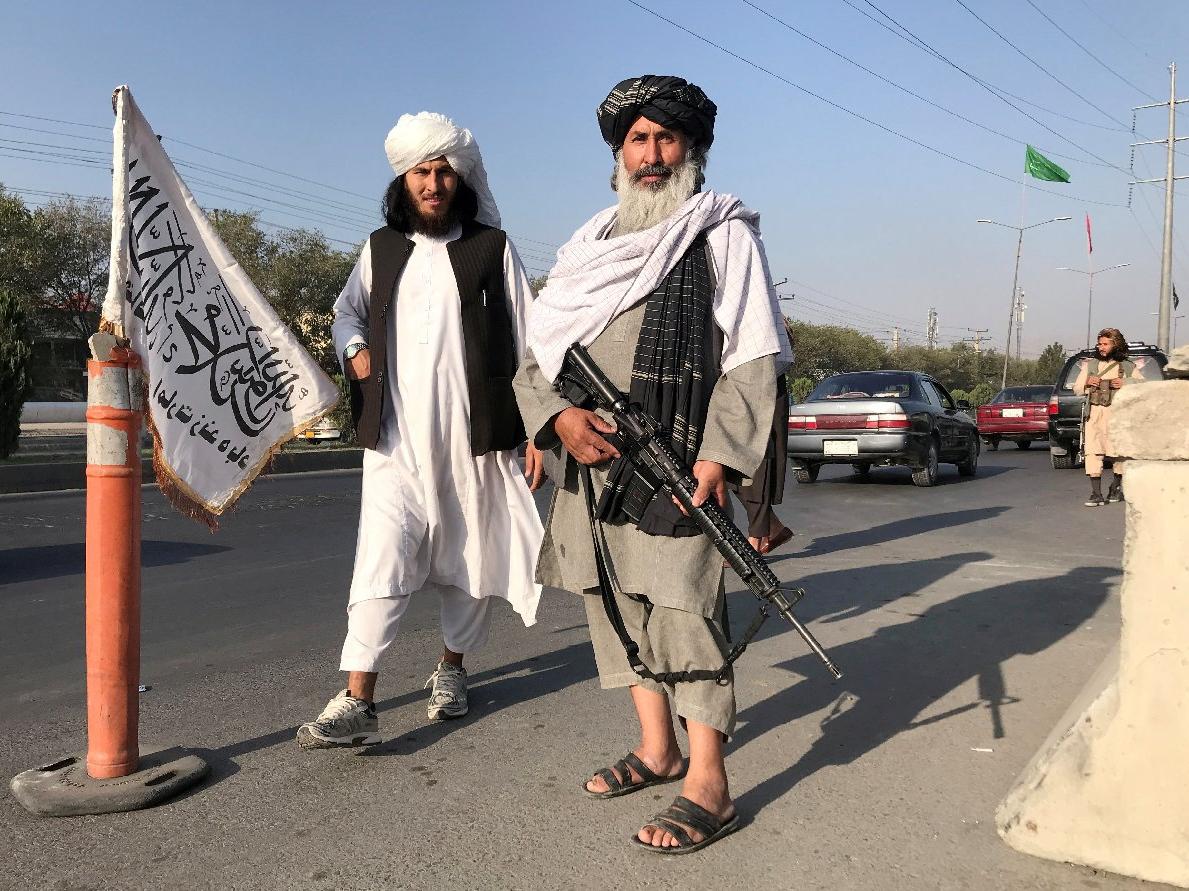 Taliban'ın egemenliğindeki Afganistan'da günlük hayat: Ekonomik sıkıntılar patlak verdi