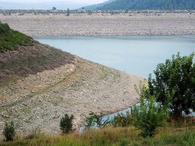 50 yıllık baraj alarm veriyor