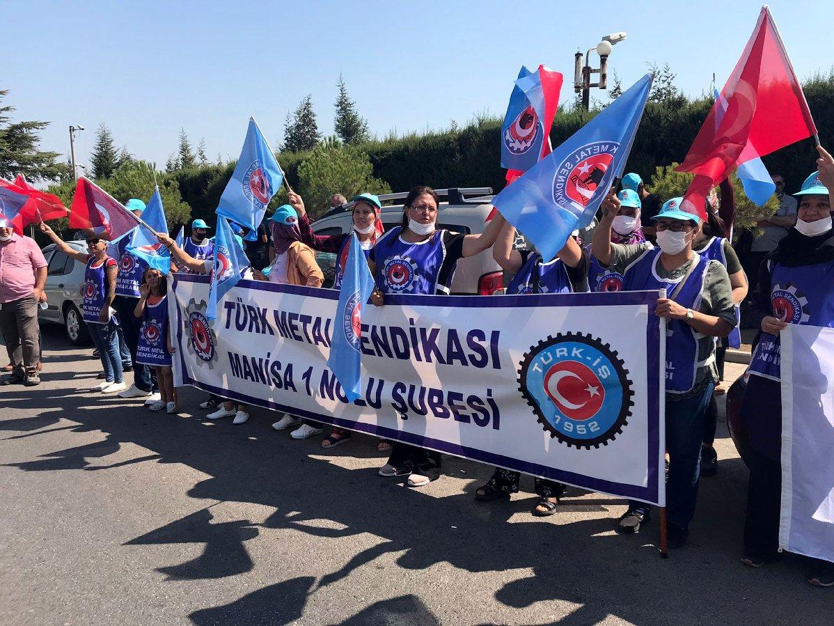 Türk Metal-Sen işten çıkarılan 58 üyesi için eylem yaptı