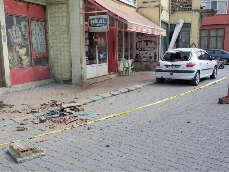 Kütahya'daki 5 büyüklüğündeki deprem sonrasında 29 artçı sarsıntı kaydedildi
