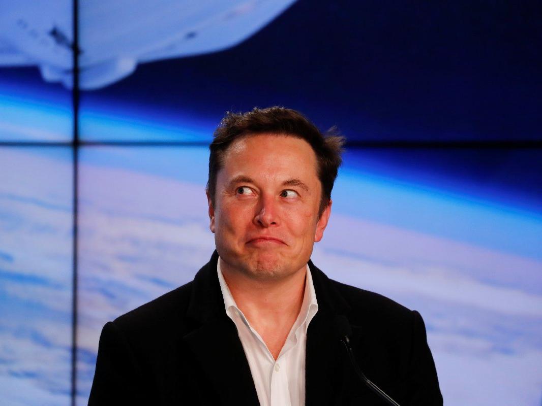 Elon Musk'tan 'uzaylı' sorusuna viral olan yanıt