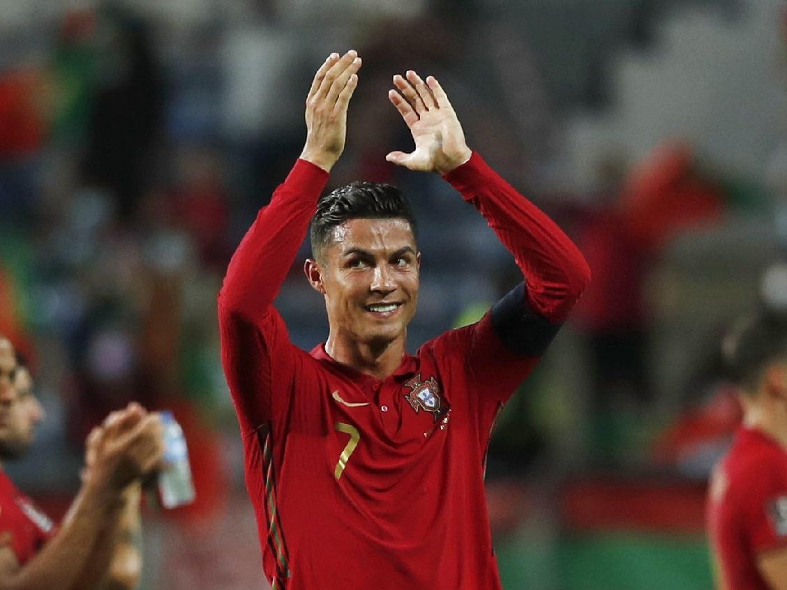 Cristiano Ronaldo'dan bir rekor daha! Dünyanın 1 numarası oldu