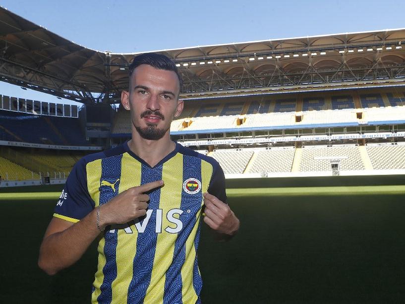 Fenerbahçe beklenen forvet transferini duyurdu: Mergim Berisha