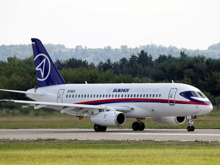 Moskova'dan kalkan yolcu uçağı acil iniş yaptı