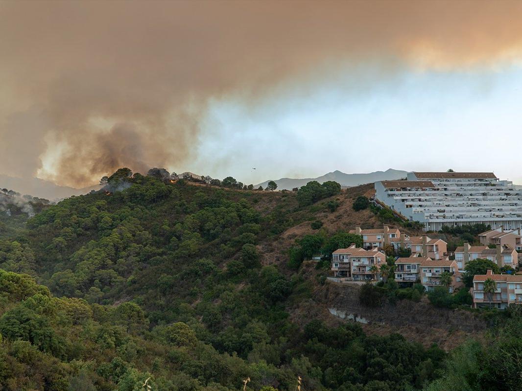 İspanya'da tatil beldesinde yangın: Yaklaşık 500 kişi tahliye edildi