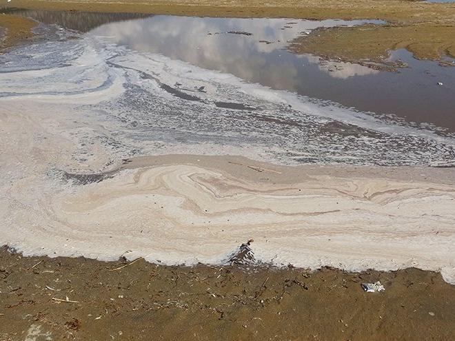 'Atık sular Eğirdir Gölü'ne karıştı' iddiası