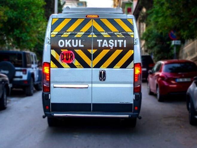 İstanbul'da okul servis şoförlerinin yüzde 94'ü aşılandı