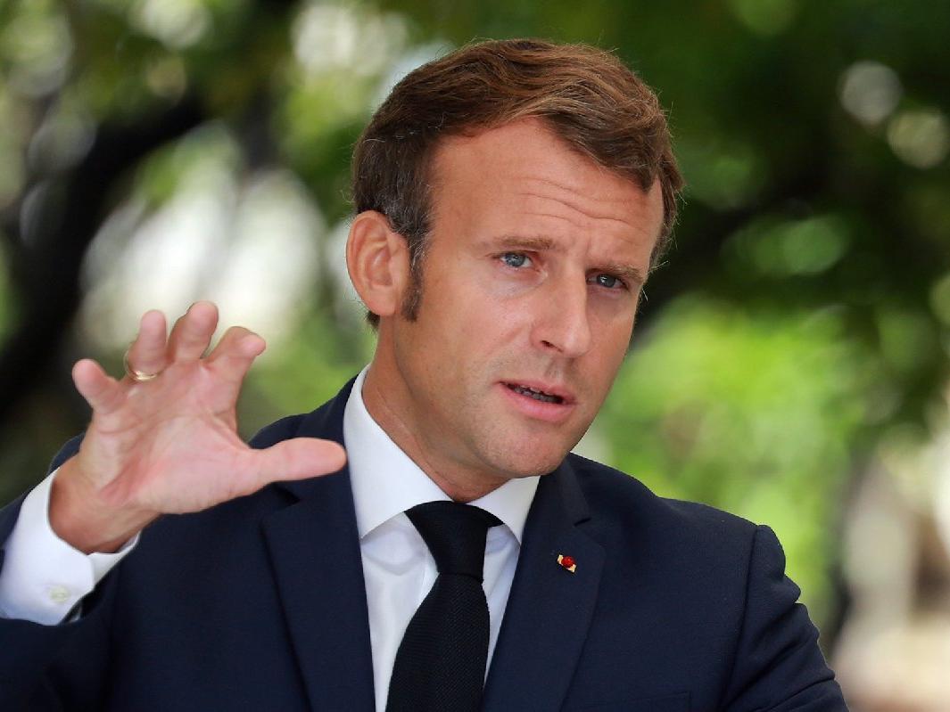 Macron'dan seçim yatırımı: Bütçeyi 1.5 milyar euroya çıkardı