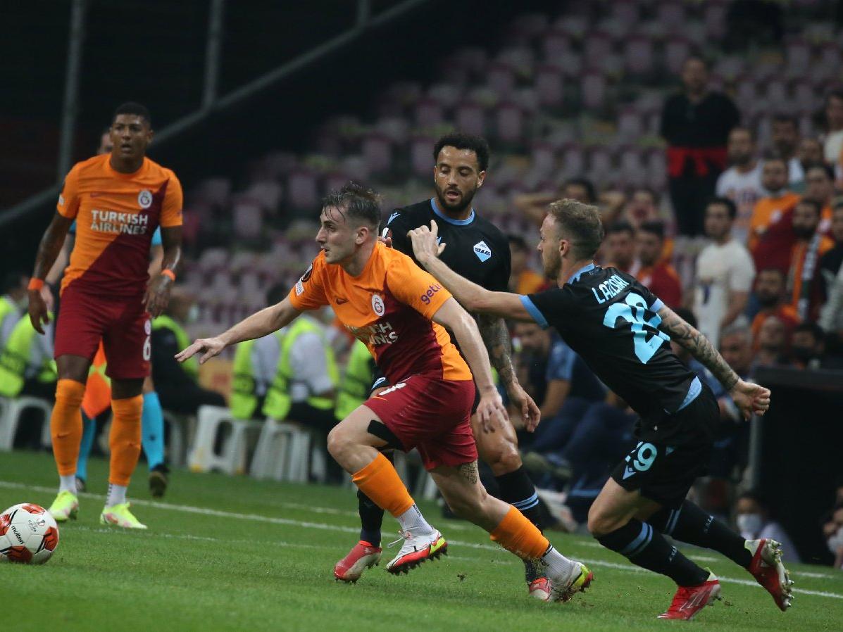 Galatasaray-Lazio maçında üç puan tek golle geldi! İnanılmaz hata maça damga vurdu