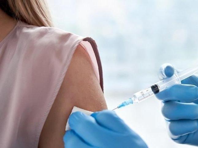 Aşı yaşı kaça indi, 18 yaş altı aşı olabilir mi?