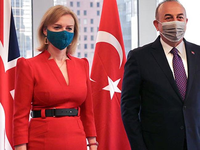 Dışişleri Bakanı Çavuşoğlu, İngiliz mevkidaşı ile görüştü