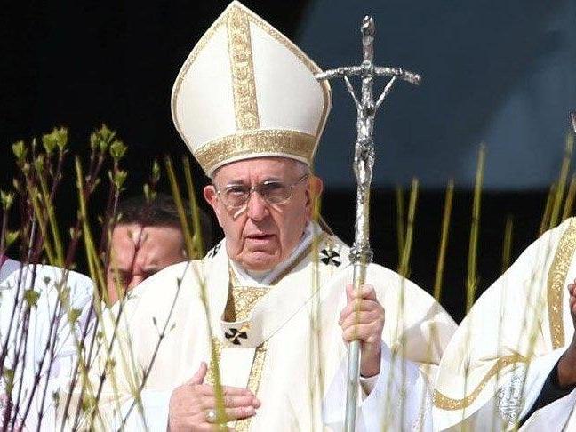 Papa Francis: Bazıları ölmemi istese de hala hayattayım