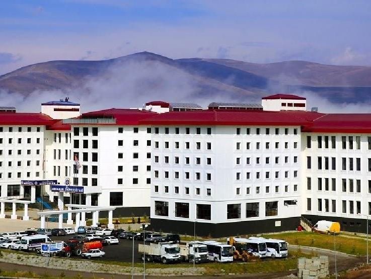 Ardahan Üniversitesi'nin yüzde 68'i boş kaldı