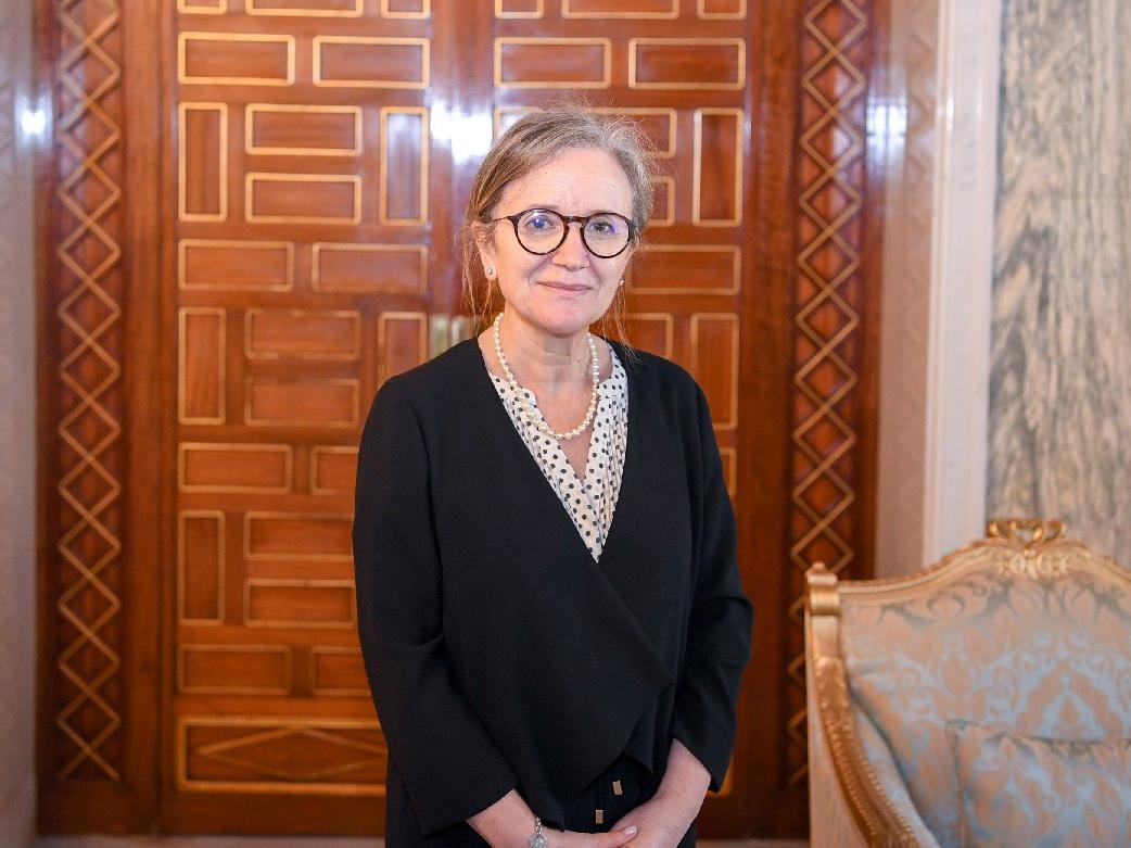 Tunus'ta ilk kadın başbakan atandı