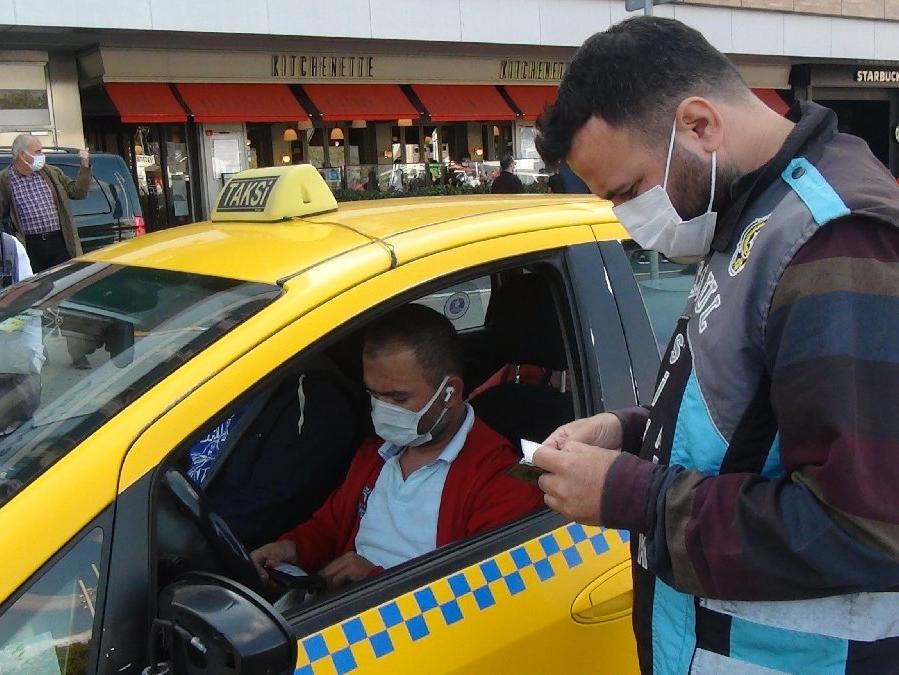 Taksim’de müşteri seçtiği için ceza yiyen taksiciden polise tepki