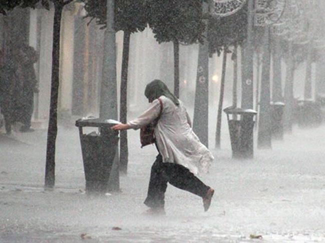 Meteoroloji'den İstanbul ve birçok ile yağış, kuvvetli rüzgar uyarısı