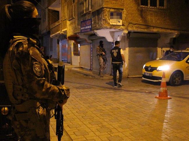 'Narko Alan Diyarbakır' projesi 1200 polisle gece de sürüyor