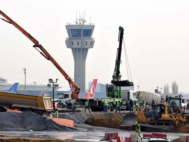 Bakan Karaismailoğlu: Atatürk Havalimanı'nı adeta bir etkinlik merkezine dönüştürdük