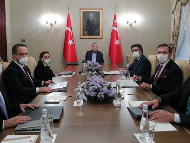 Cumhurbaşkanı Erdoğan, Türkiye Varlık Fonu toplantısına başkanlık etti