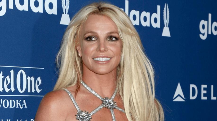 Britney Spears ailesine ateş püskürdü