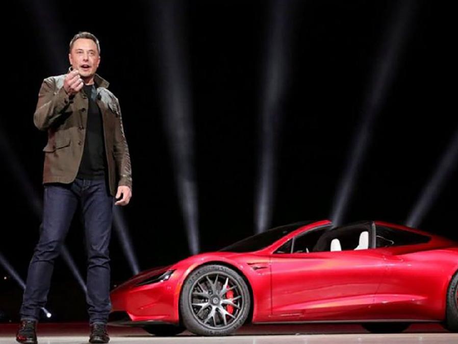 Elon Musk'tan dikkat çeken Tesla kararı: Taşınıyoruz