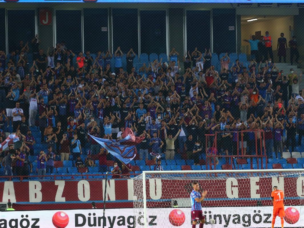 Trabzonspor Yönetim Kurulu, taraftar gruplarının isteğini kabul etti