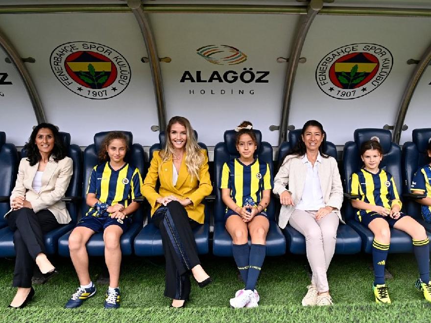 Fenerbahçe Kadın Futbolu'ndan Jessica Lynne Çakmaklı ile Nihan Su Sözcü HaftaSonu'na konuştu