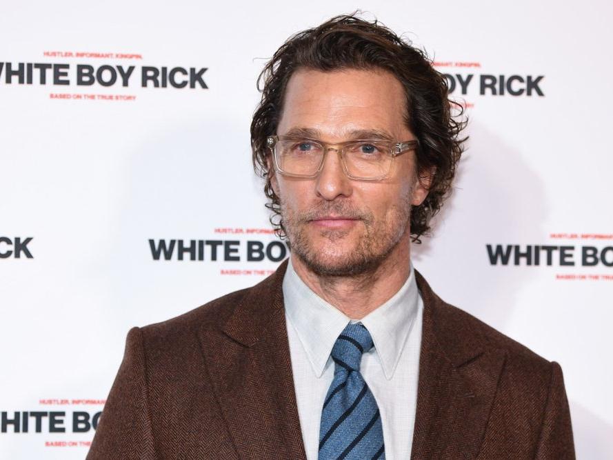 Ünlü oyuncudan siyasete yeşil ışık