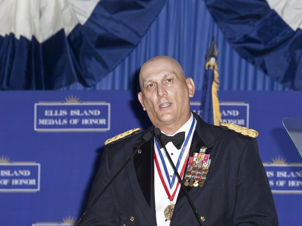 Çuvalcı general Odierno 67 yaşında kanserden öldü
