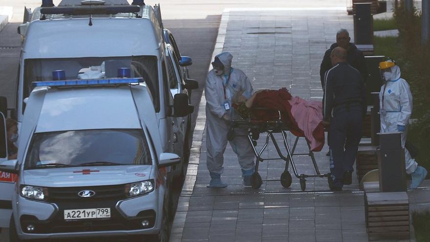 Rusya'da Covid-19'a bağlı ölümde rekor kırıldı