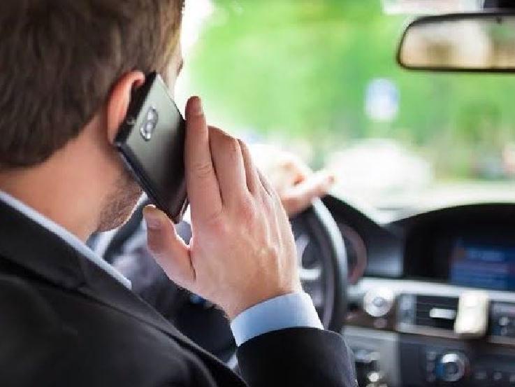 125 bin sürücüye telefonla konuşmaktan ceza