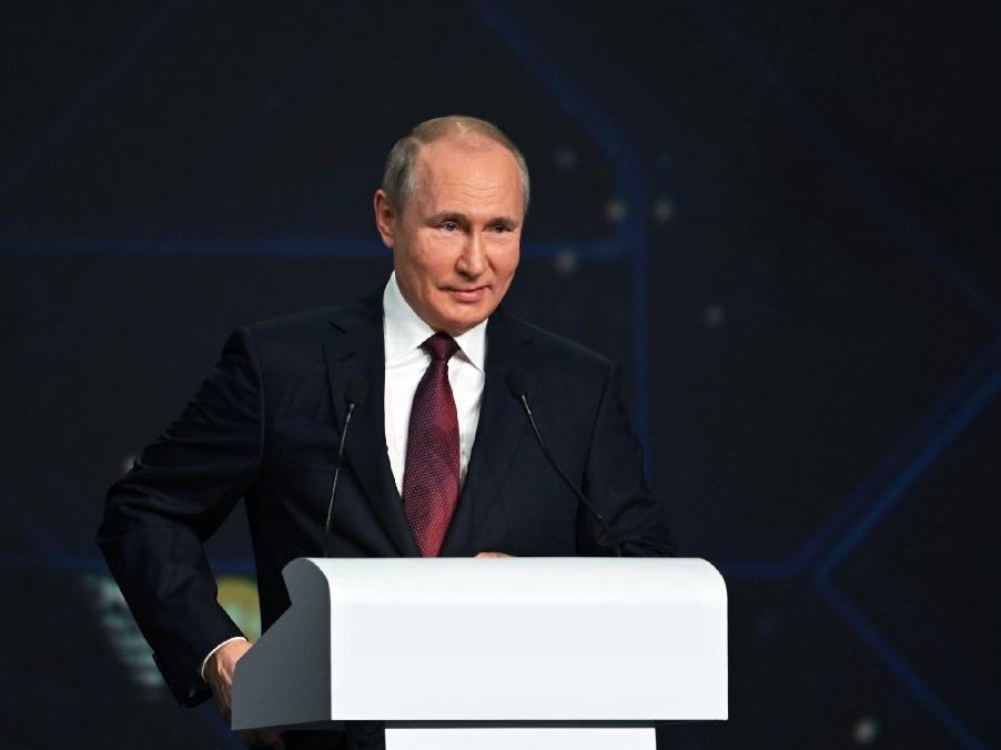 Putin'den kripto paralara yeşil ışık