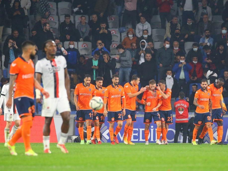 Beşiktaş, Başakşehir'de yıkıldı: 3-2