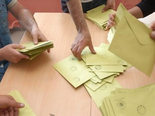 Son seçim anketi: Cumhur İttifakı'nda erime sürüyor