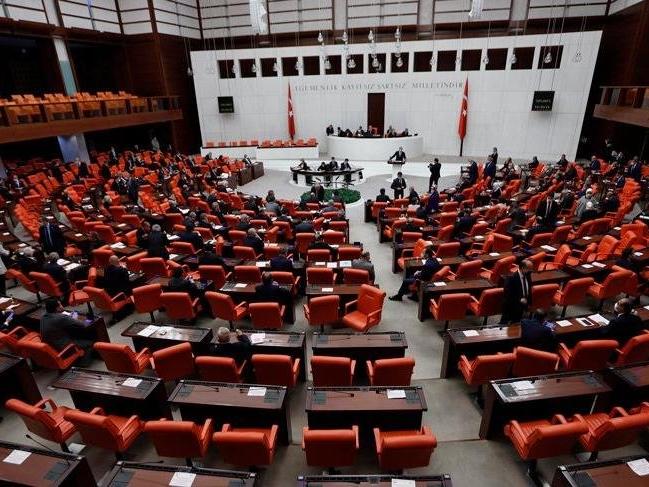 CHP'den meclise 'Vakıflar araştırılsın' önergesi: Yeni paralel yapı arayışı içindeler