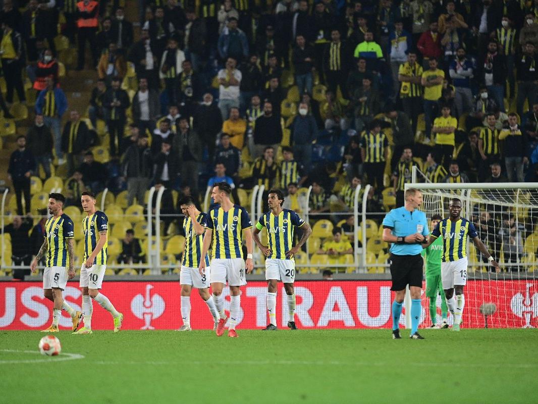 Fenerbahçe, Antwerp'e diş geçiremedi! Kadıköy'de hayal kırıklığı: 2-2