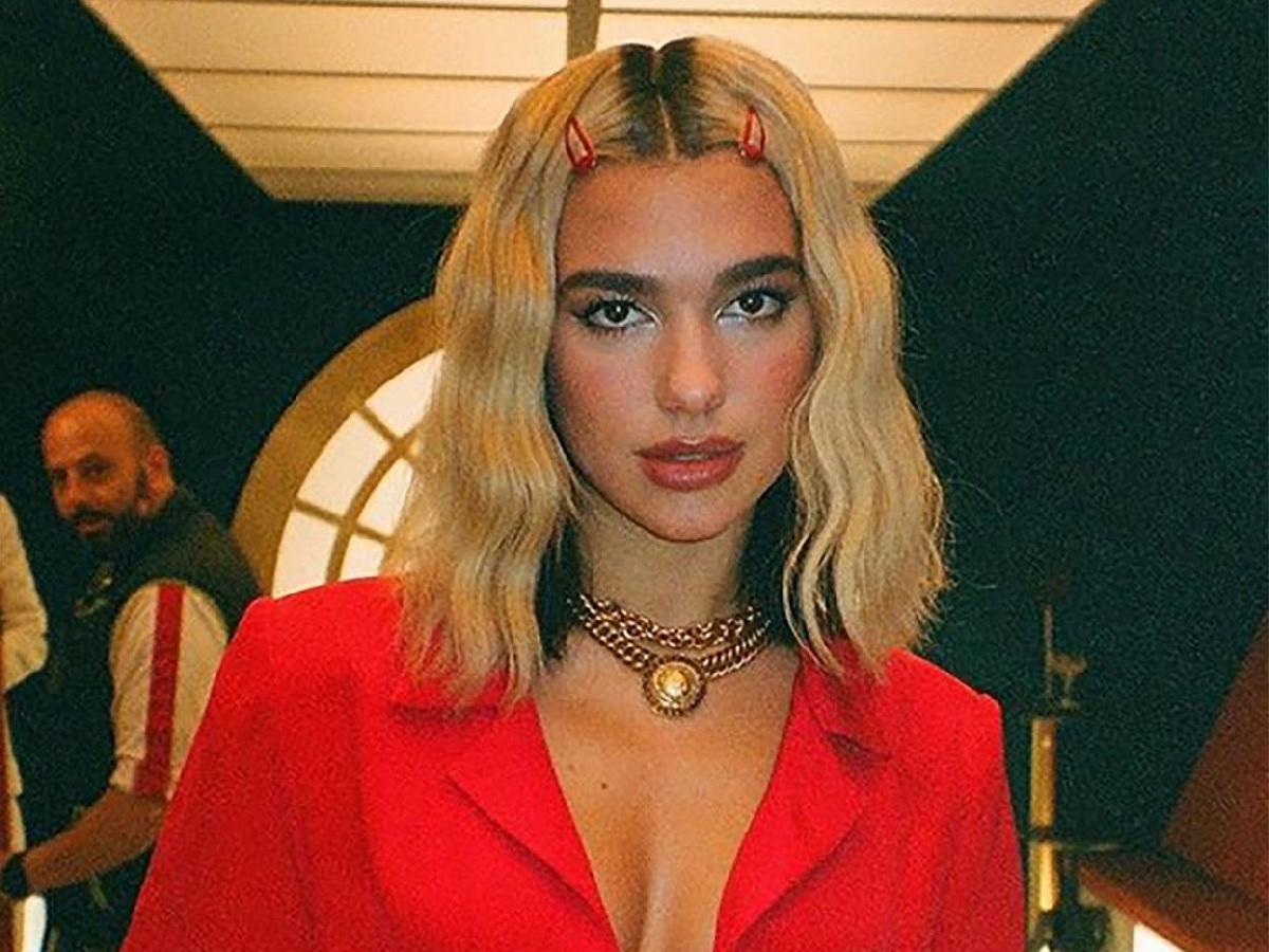 Atlantik Konseyi'nden Dua Lipa'ya liderlik ödülü